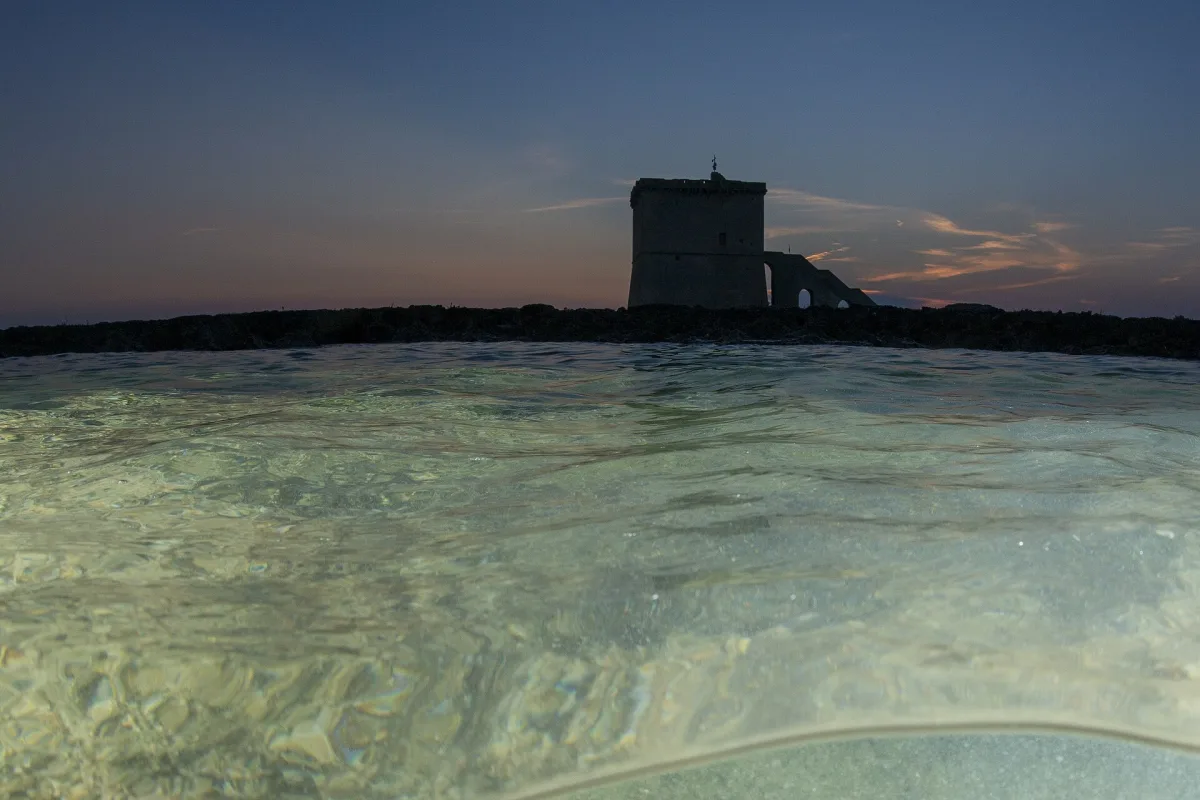 Cosa fare la sera a Porto Cesareo: locali, passeggiate ed eventi imperdibili